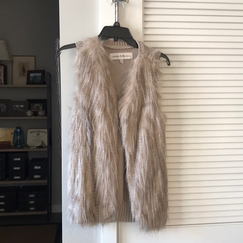 Faux fur vest